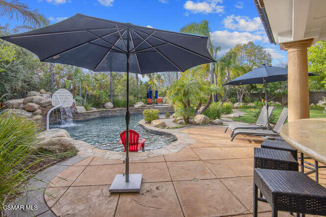 11076 Vare Court Moorpark, CA 93021 - Photo 61 of 95 11076 Vare Ct Moorpark CA-small-016-017-