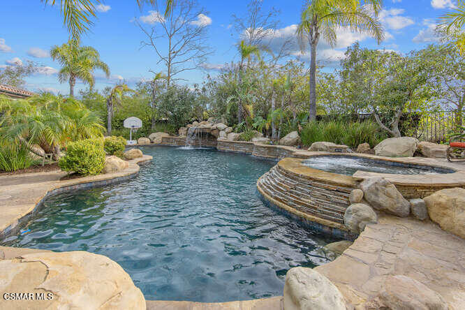 11076 Vare Court Moorpark, CA 93021 - Photo 62 of 95 11076 Vare Ct Moorpark CA-small-019-027-