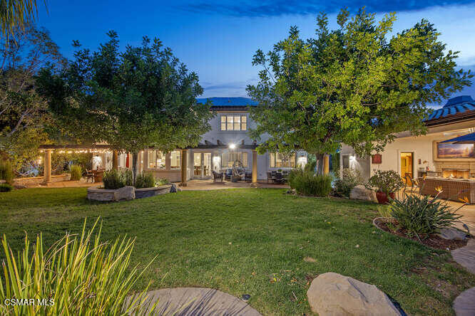 11076 Vare Court Moorpark, CA 93021 - Photo 70 of 95 11076 Vare Ct Moorpark CA-small-075-074-