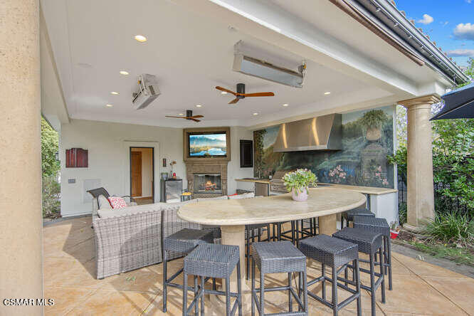 11076 Vare Court Moorpark, CA 93021 - Photo 78 of 95 11076 Vare Ct Moorpark CA-small-008-048-