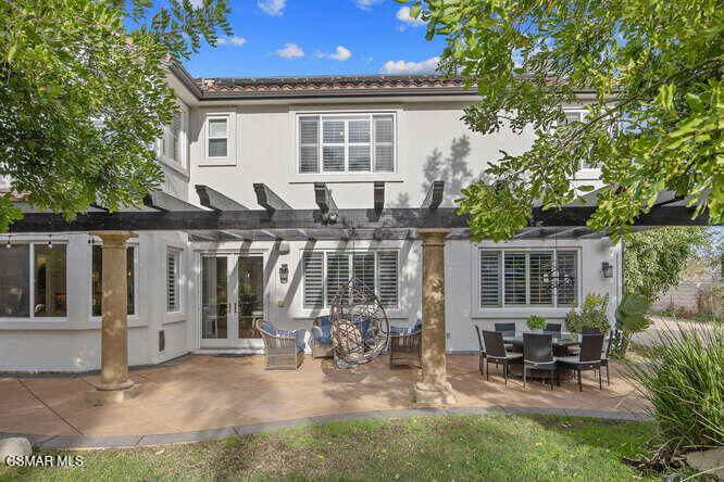 11076 Vare Court Moorpark, CA 93021 - Photo 81 of 95 11076 Vare Ct Moorpark CA-small-027-029-