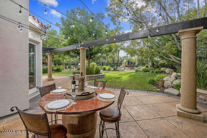 11076 Vare Court Moorpark, CA 93021 - Photo 82 of 95 11076 Vare Ct Moorpark CA-small-026-034-