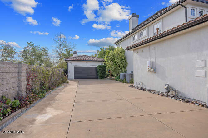 11076 Vare Court Moorpark, CA 93021 - Photo 86 of 95 11076 Vare Ct Moorpark CA-small-007-033-