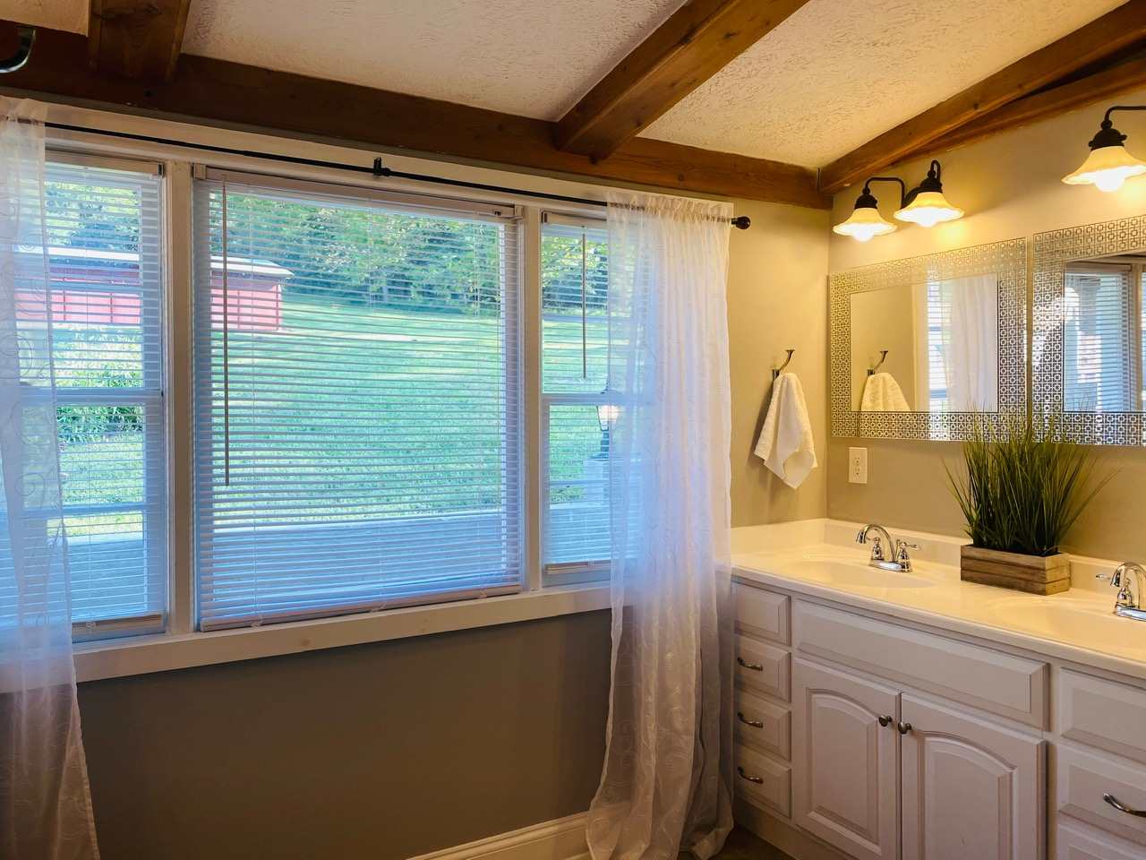 812 Lea Port Road Verona, VA 24482 - Photo 23 of 50 Gallery Image 23