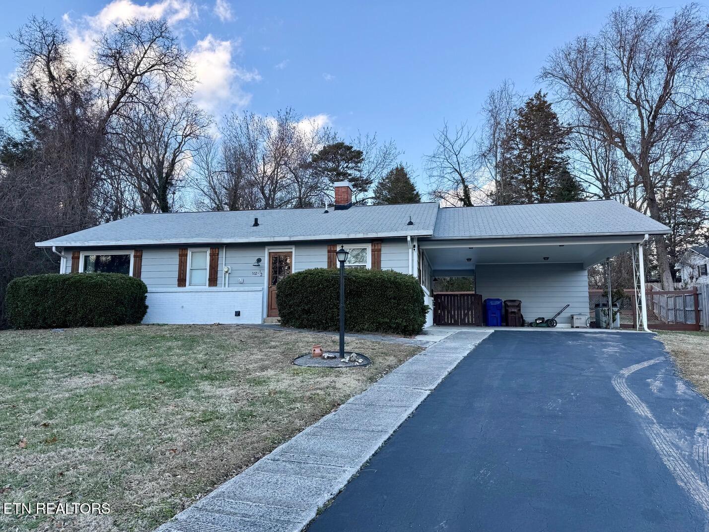 102 1/2 Meadow Road Oak Ridge, TN 37830 - Photo 17 of 18 Front