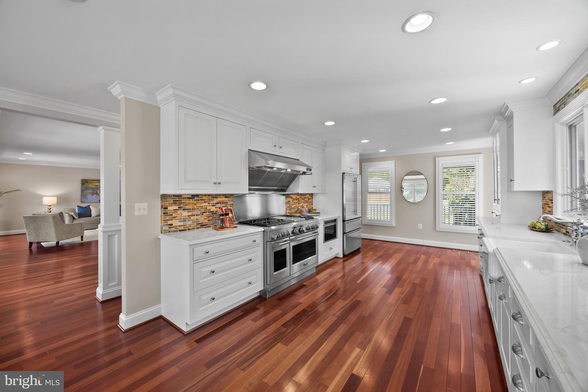 3706 Thomas Point Road Annapolis, MD 21403 - Photo 12 of 47 Gourmet Kitchen