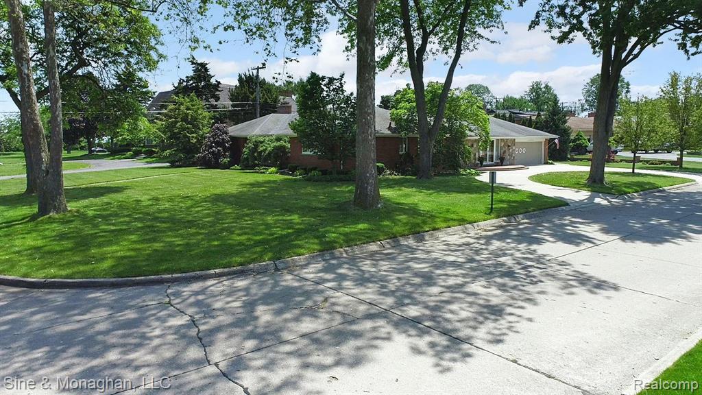 11 Willison Road Grosse Pointe Shores, MI 48236 - Photo 52 of 63