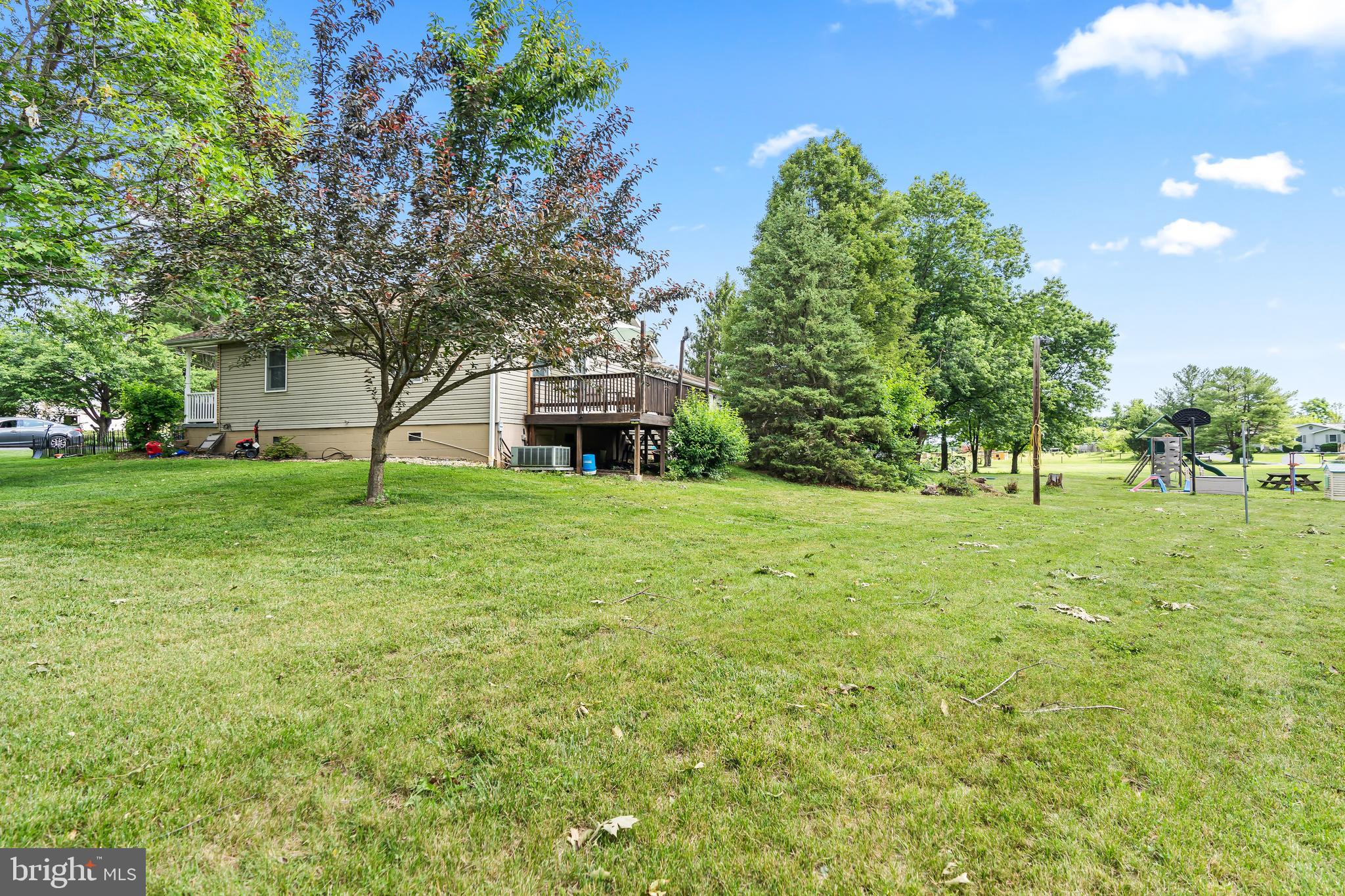 14433 Hicksville Road Clear Spring, MD 21722 - Photo 11 of 69 Yard
