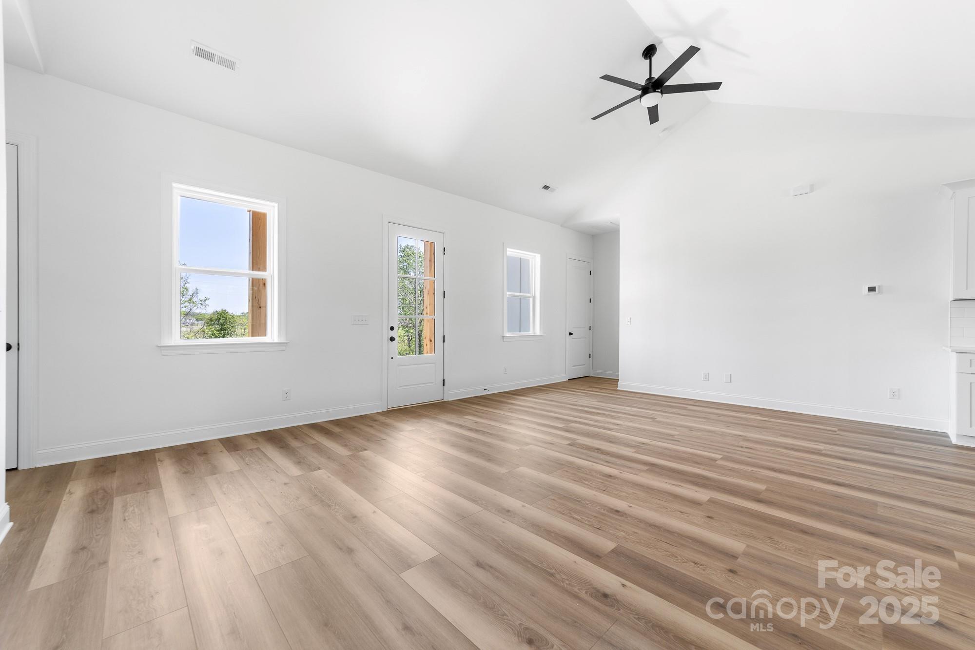 1037 Dameron Road Bessemer City, NC 28016 - Photo 11 of 33