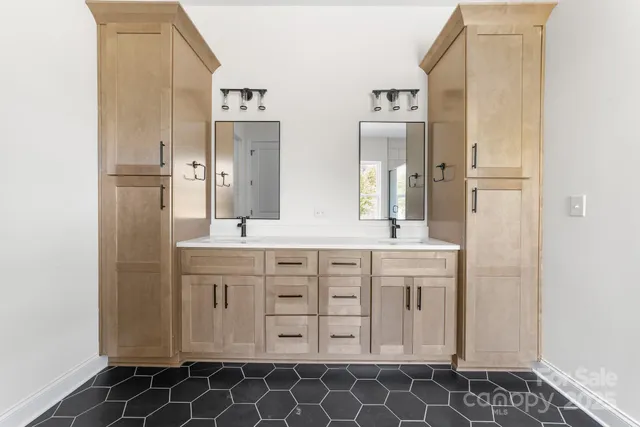 $550,000 | 1037 Dameron Road, Bessemer City, NC 28016