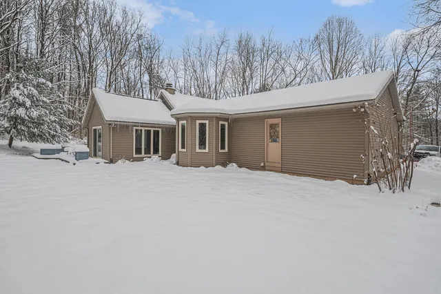 $624,900 | 1209 Morris Drive, Niles, MI 49120
