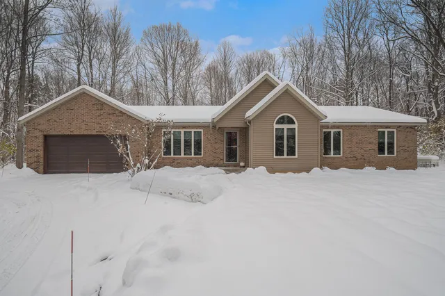 $624,900 | 1209 Morris Drive, Niles, MI 49120