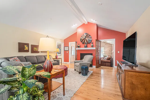 $624,900 | 1209 Morris Drive, Niles, MI 49120