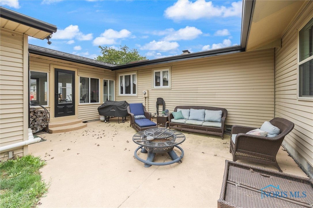 15864 Five Point Road Perrysburg, OH 43551 - Photo 44 of 48 Gallery Image 44