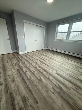 $2,075 | 60 Esten Avenue, Unit 4, Pawtucket, RI 02860