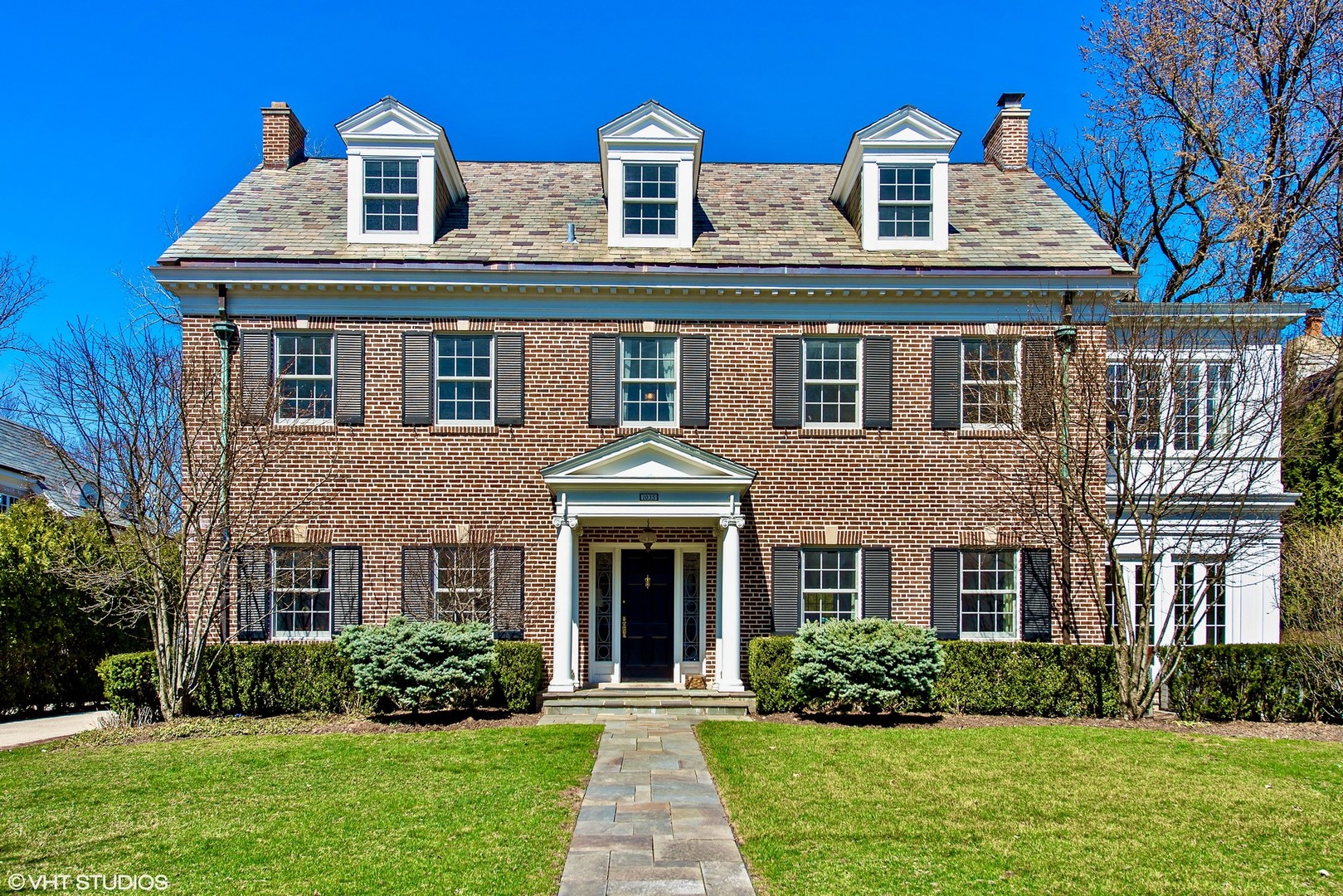 1035 Starr Road Winnetka, IL 60093 - Photo 2 of 64