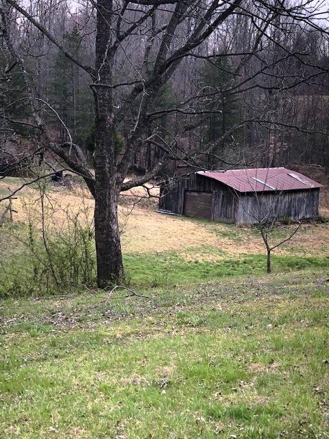 387 Butler Rd (2)
