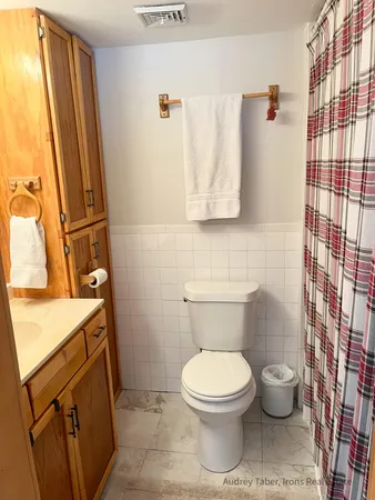 $386,000 | 674 North Michigan Avenue, Wellston, MI 49689