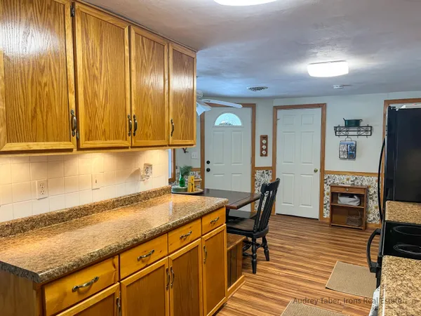 $386,000 | 674 North Michigan Avenue, Wellston, MI 49689