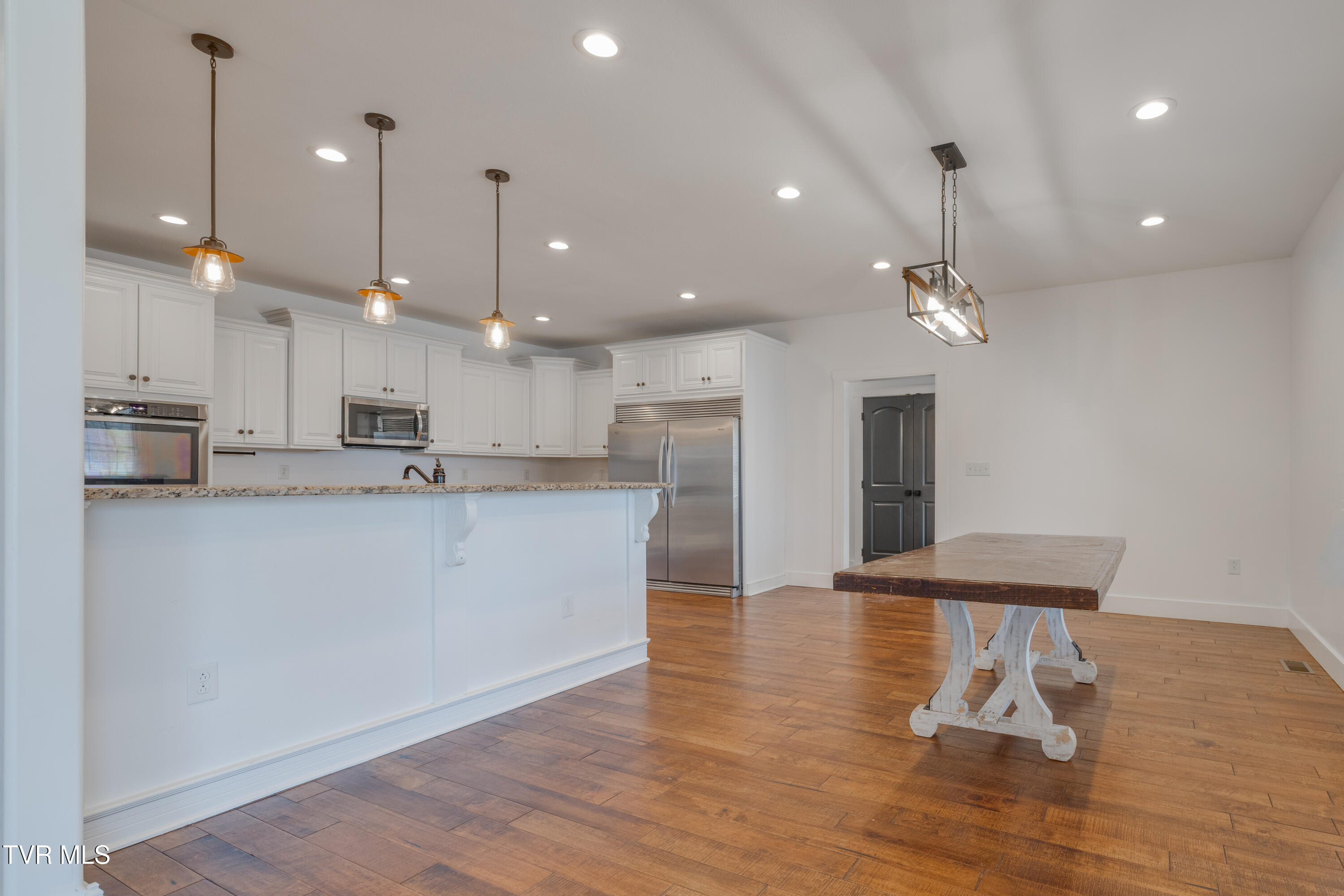 369 Old Embreeville Road Jonesborough, TN 37659 - Photo 16 of 65 015
