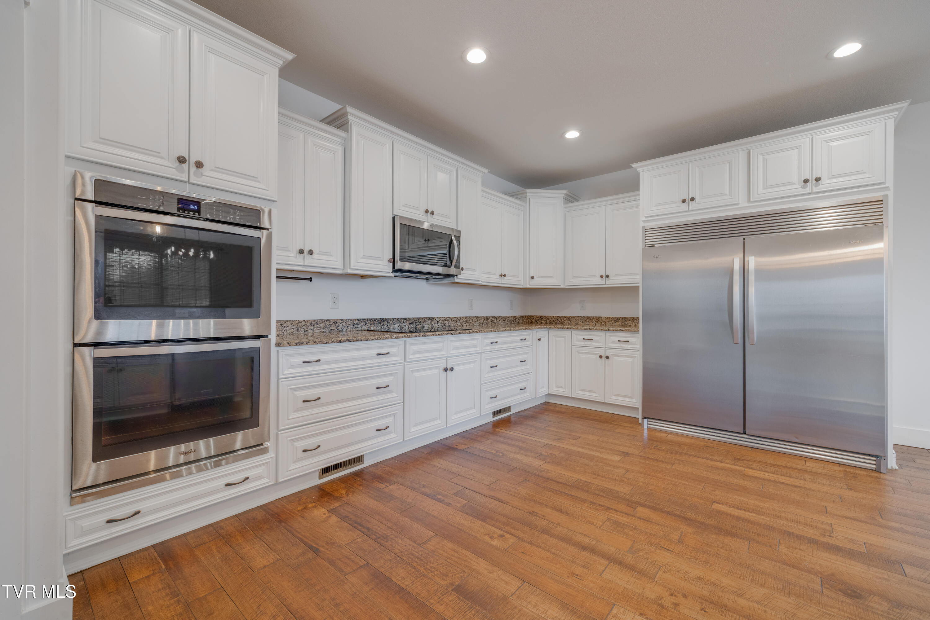 369 Old Embreeville Road Jonesborough, TN 37659 - Photo 21 of 65 020