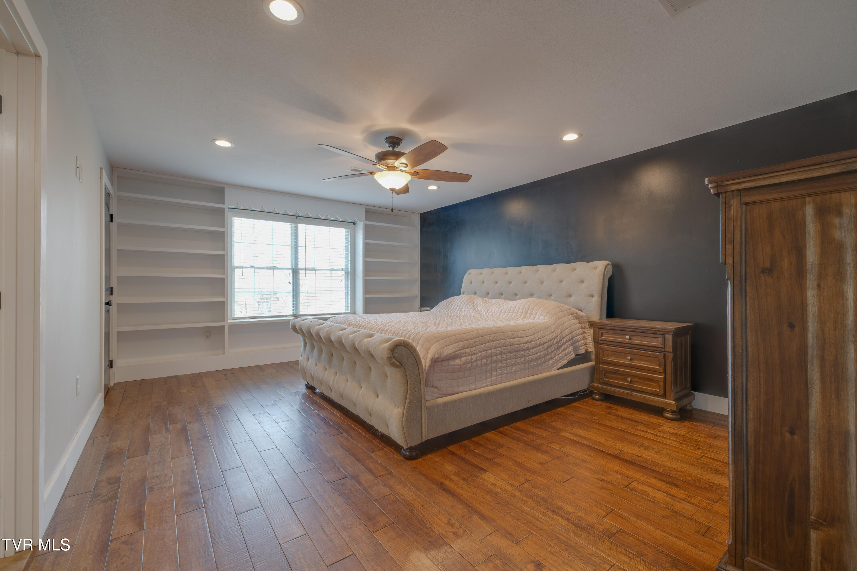 369 Old Embreeville Road Jonesborough, TN 37659 - Photo 31 of 65 030