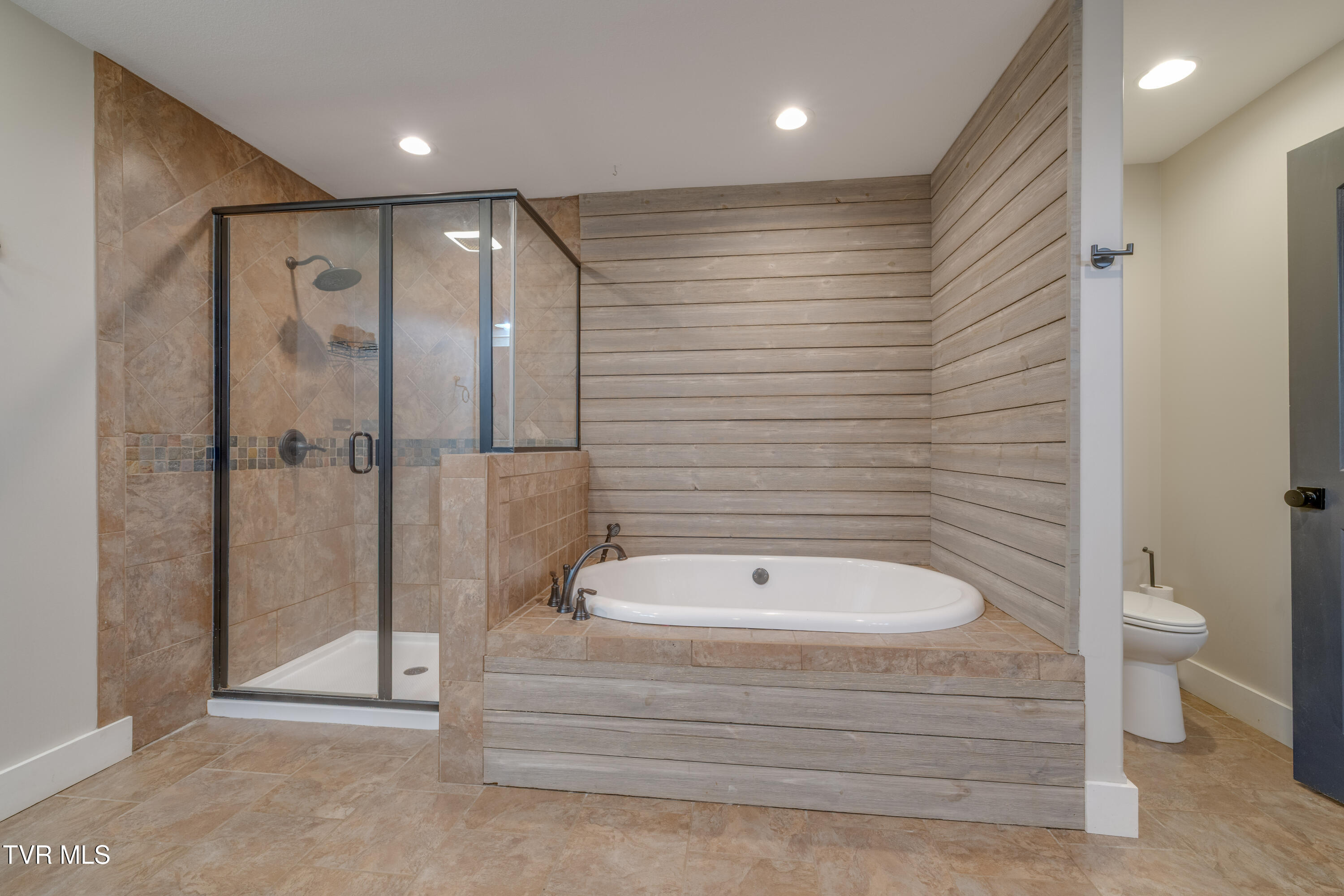 369 Old Embreeville Road Jonesborough, TN 37659 - Photo 35 of 65 034