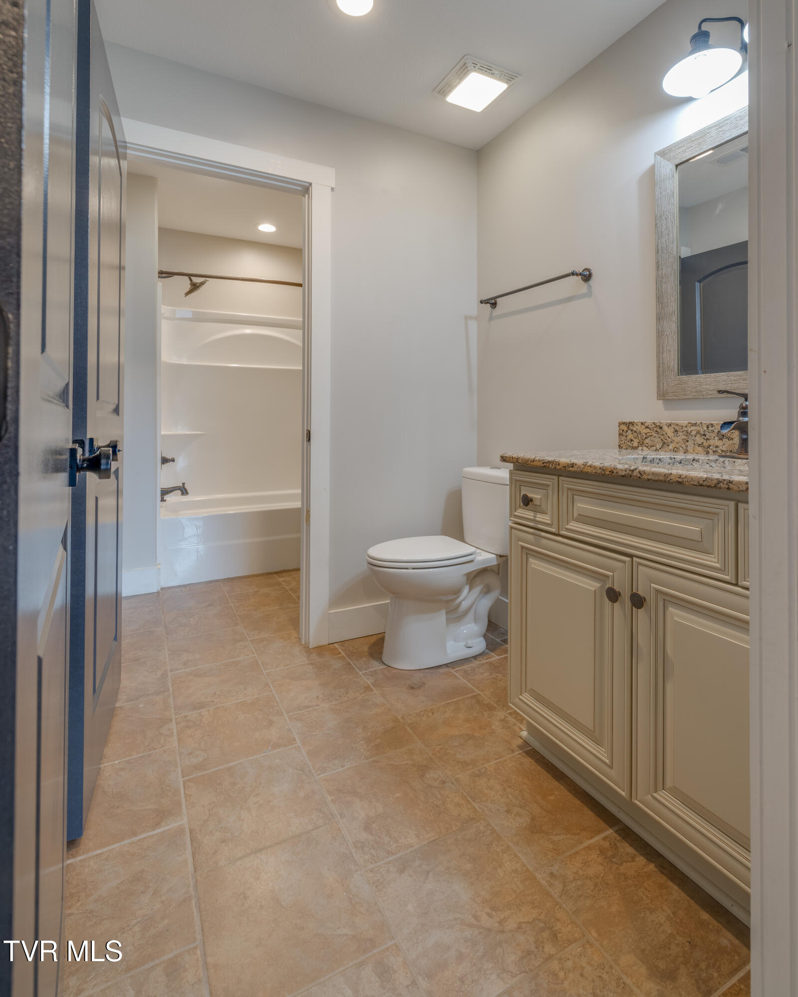 369 Old Embreeville Road Jonesborough, TN 37659 - Photo 48 of 65 047