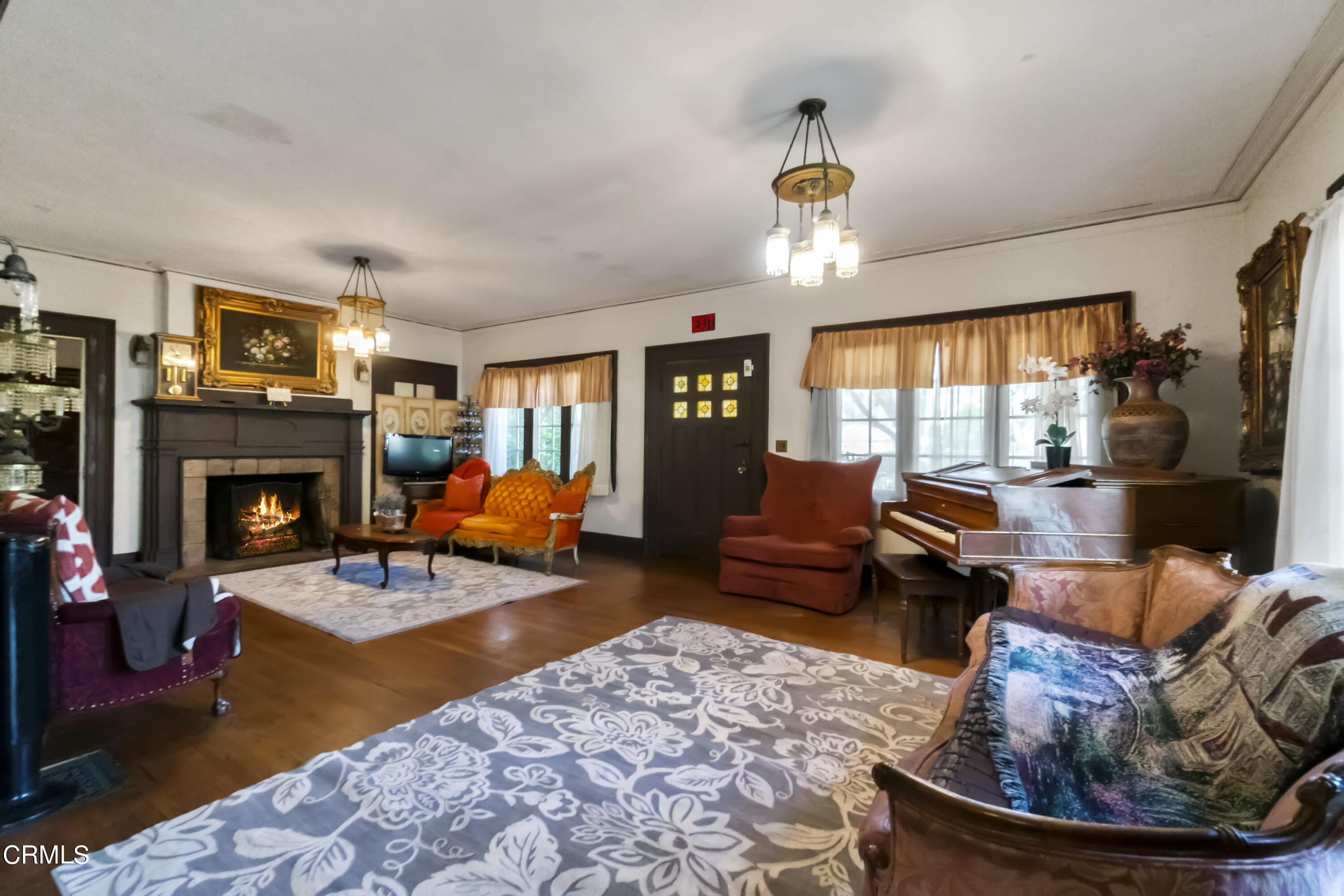 2762 Visscher Place Altadena, CA 91001 - Photo 10 of 31 1-24