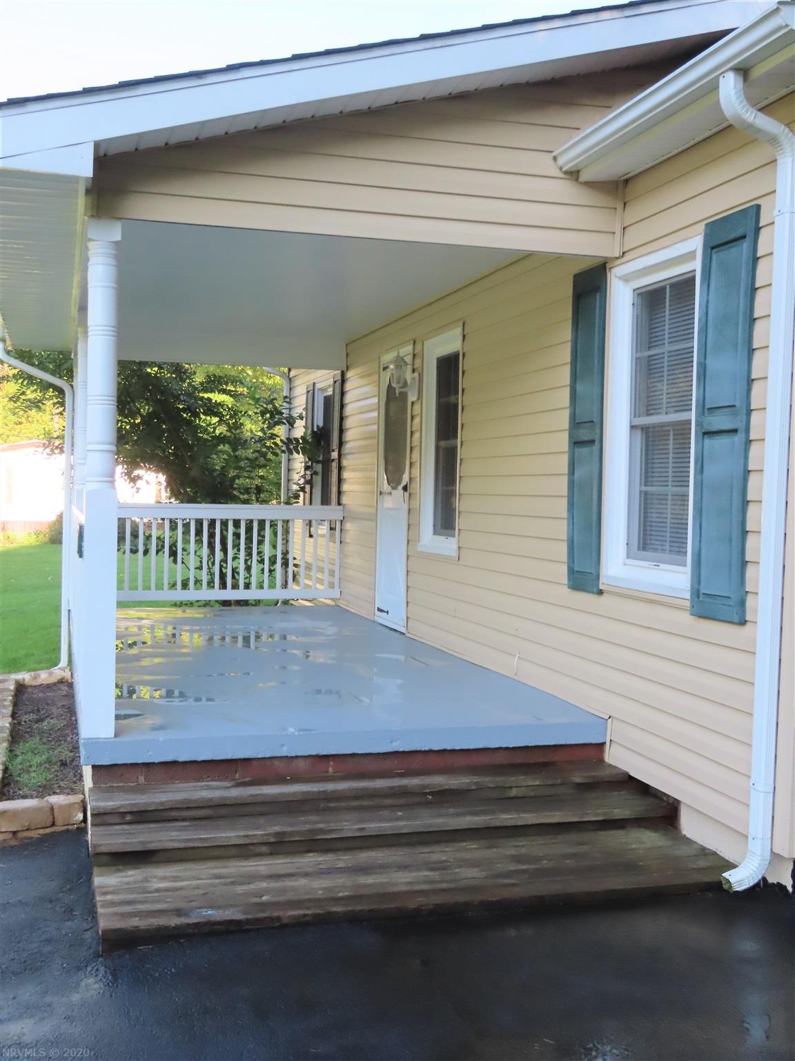 5607 Roanoke Road Shawsville, VA 24162 - Photo 9 of 38 Gallery Image 9