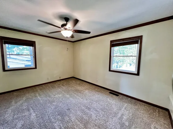 $214,900 | 1808 West Freeman Street, Carbondale, IL 62901