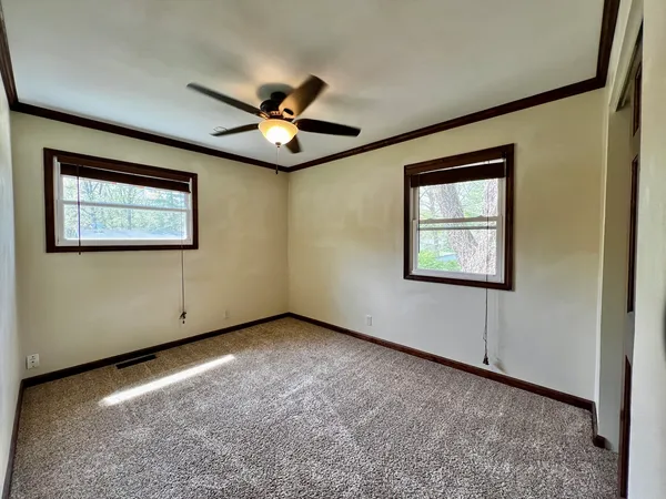 $214,900 | 1808 West Freeman Street, Carbondale, IL 62901