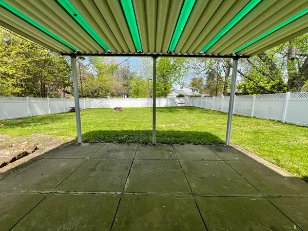 $214,900 | 1808 West Freeman Street, Carbondale, IL 62901