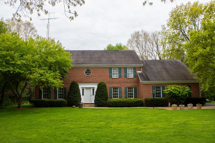 25640 Old Cleveland Road South Bend, IN 46628 - Photo 1 of 34 Gallery Image 1