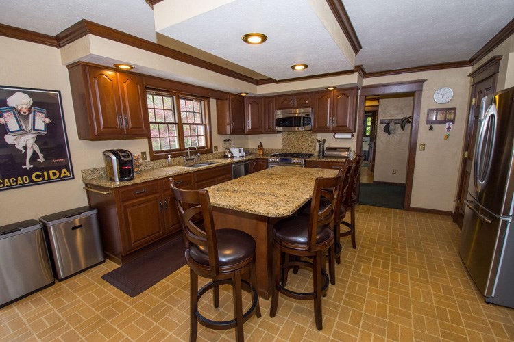 25640 Old Cleveland Road South Bend, IN 46628 - Photo 10 of 34 Gallery Image 10