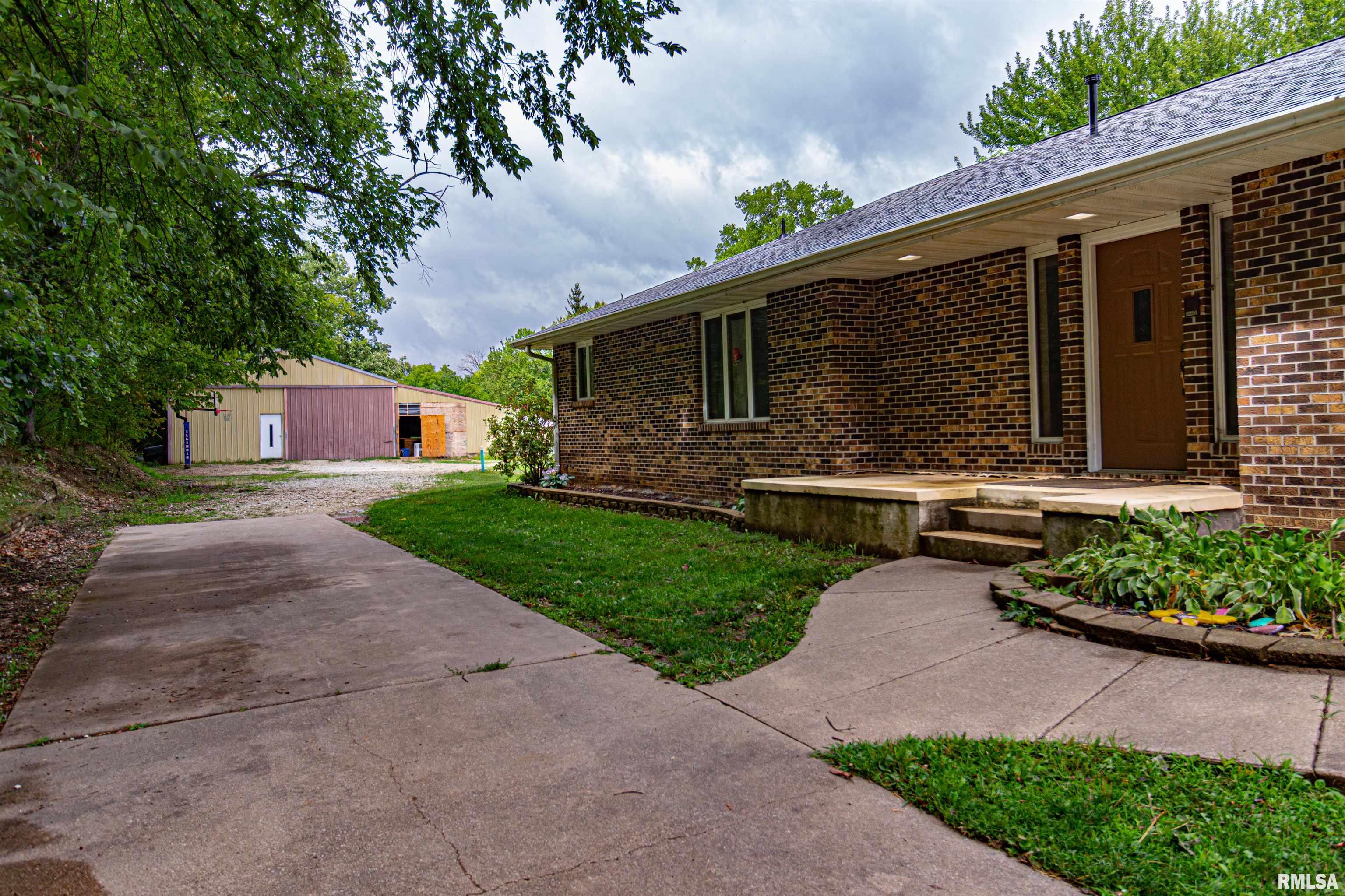 13813 West Riekena Road Hanna City, IL 61536 - Photo 10 of 74
