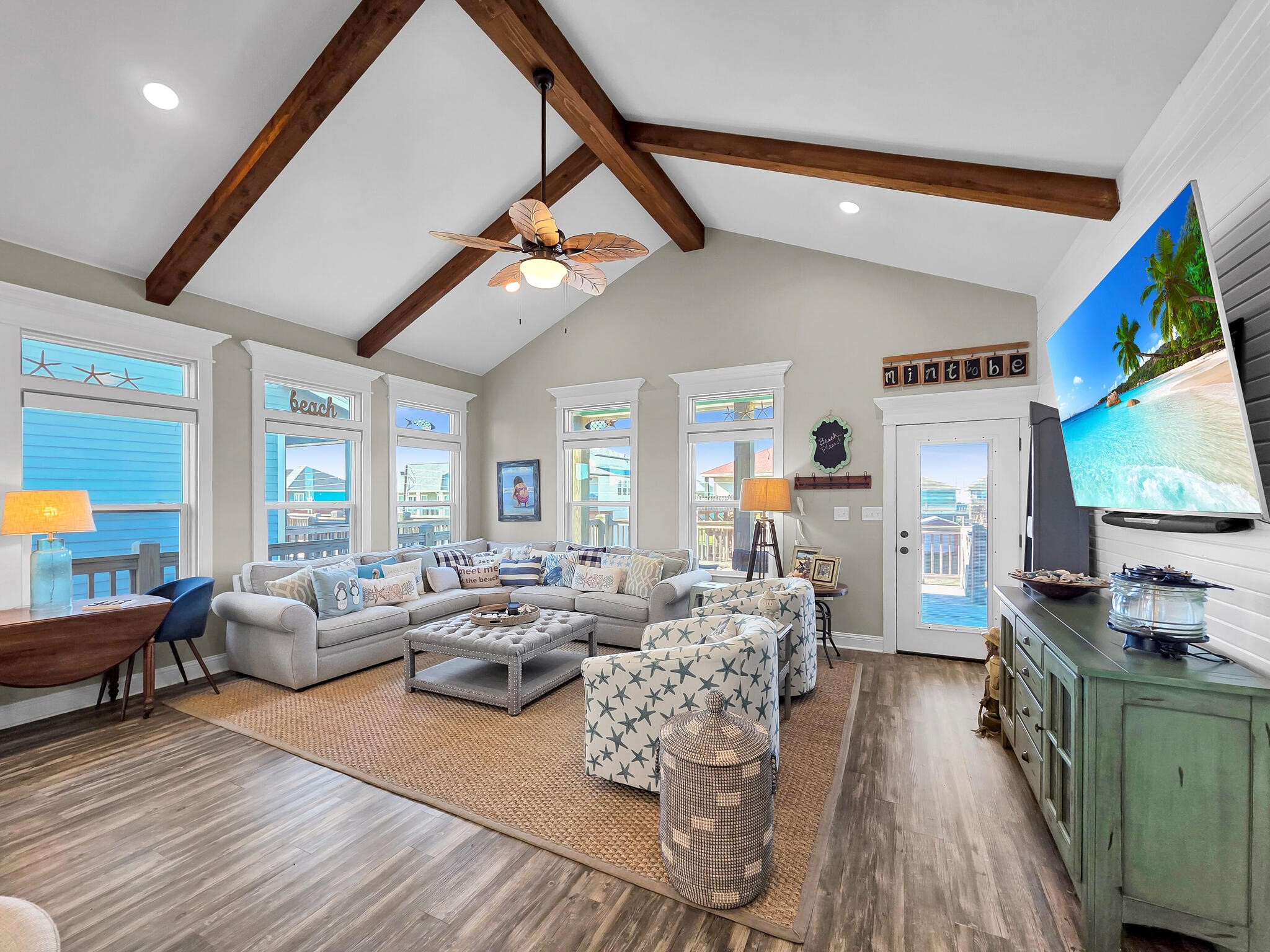 974 Surf Road Crystal Beach, TX 77650 - Photo 17 of 48