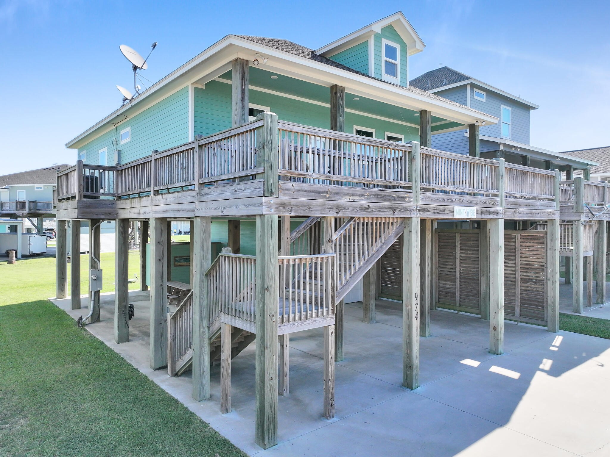 974 Surf Road Crystal Beach, TX 77650 - Photo 2 of 48