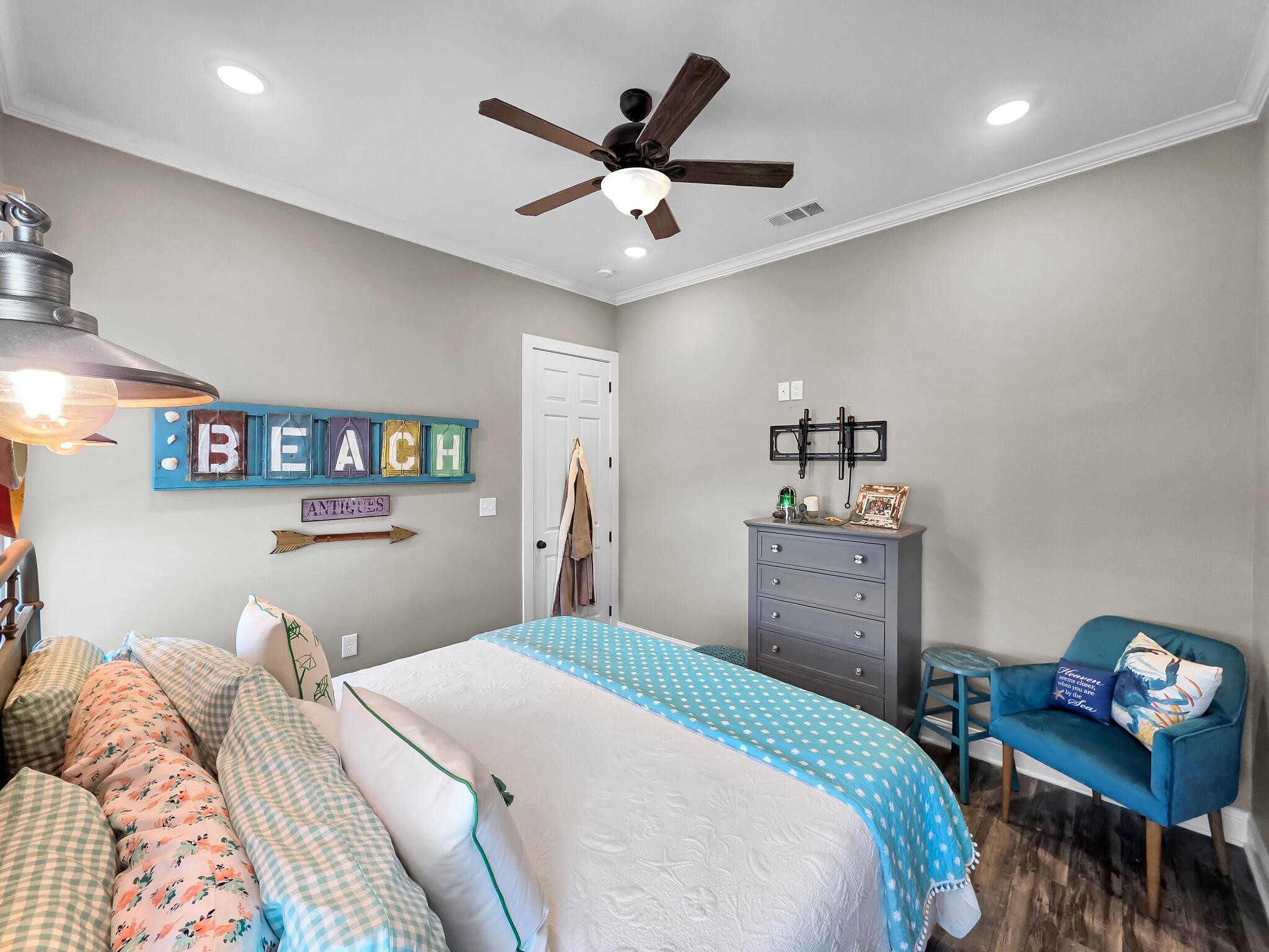 974 Surf Road Crystal Beach, TX 77650 - Photo 37 of 48