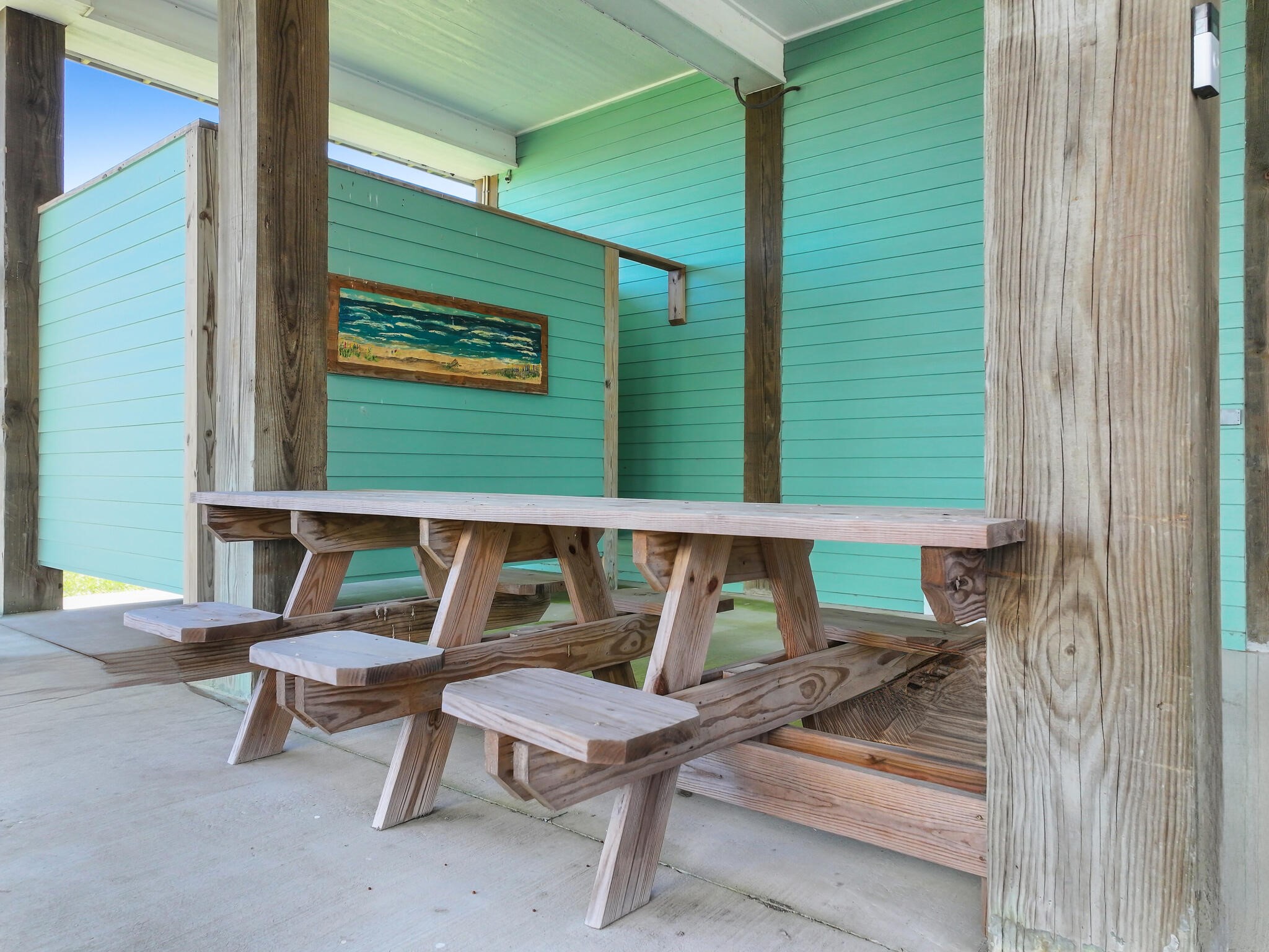 974 Surf Road Crystal Beach, TX 77650 - Photo 10 of 48