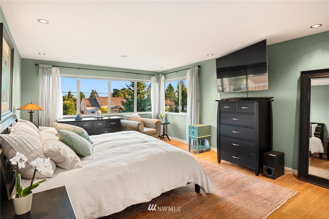 3918 Southwest Southern Street Seattle, WA 98136 - Photo 20 of 34 Gallery Image 20
