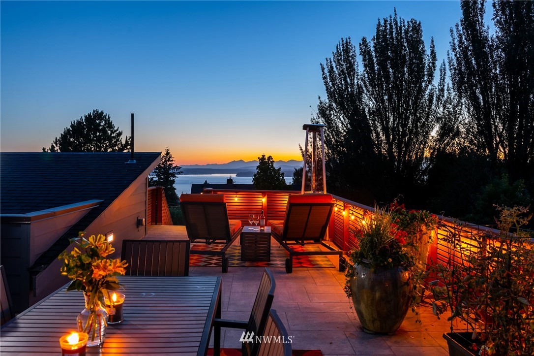 3918 Southwest Southern Street Seattle, WA 98136 - Photo 5 of 34 Gallery Image 5