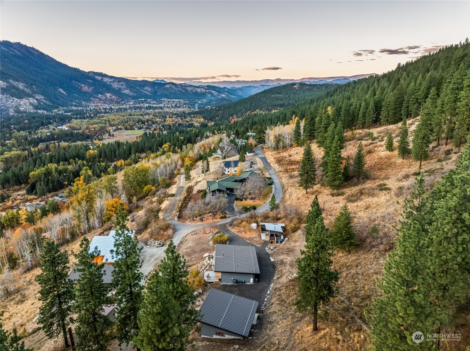 1529 Dempsey Road Leavenworth, WA 98826 - Photo 14 of 40 Gallery Image 14