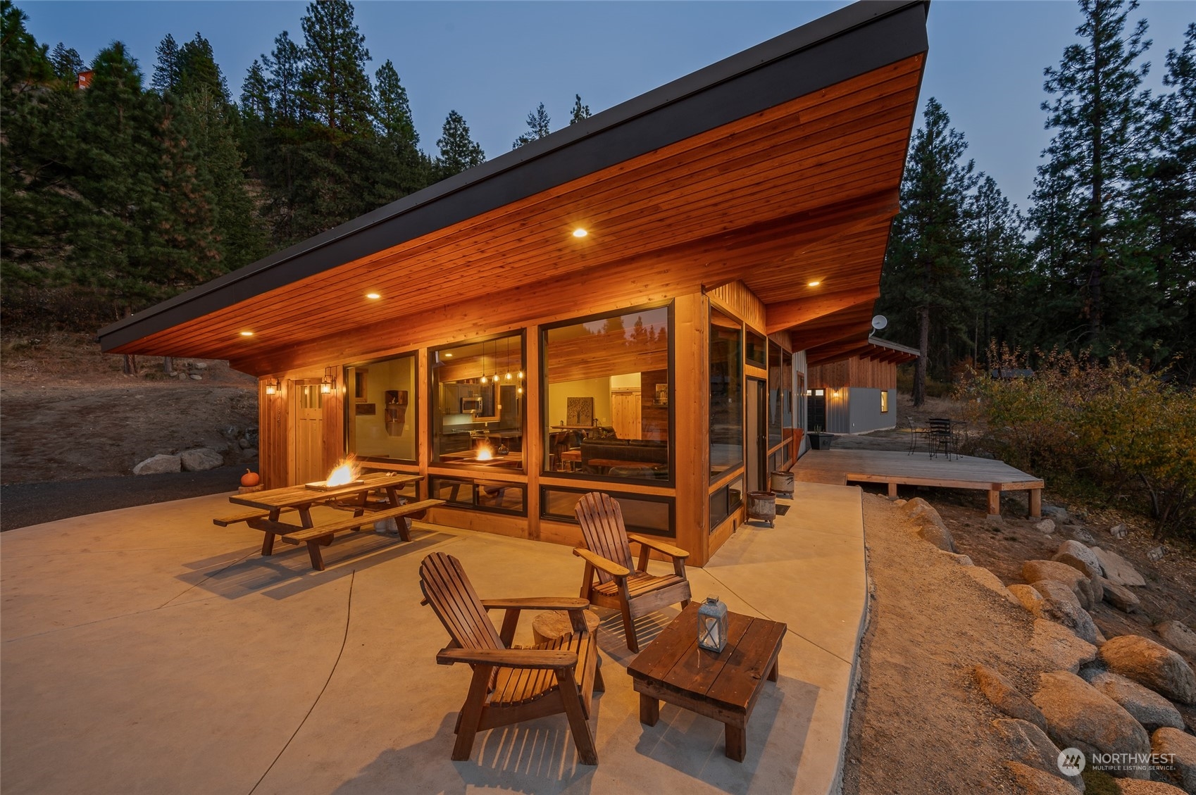1529 Dempsey Road Leavenworth, WA 98826 - Photo 2 of 40 Gallery Image 2