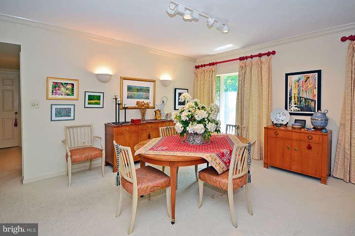 2331 Old Court Road, Unit 311 Baltimore, MD 21208 - Photo 4 of 19 Dining Room