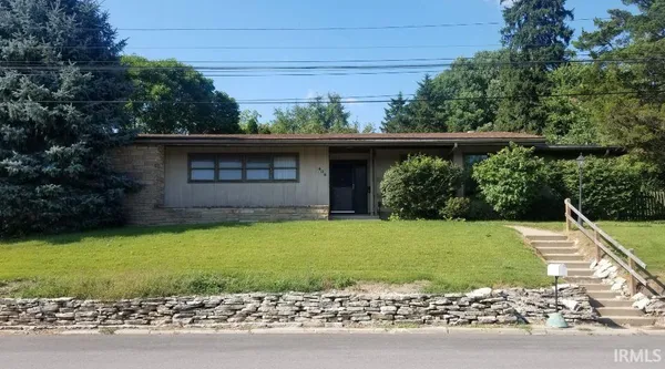 $1,600 | 408 West Leslie Avenue, West Lafayette, IN 47906