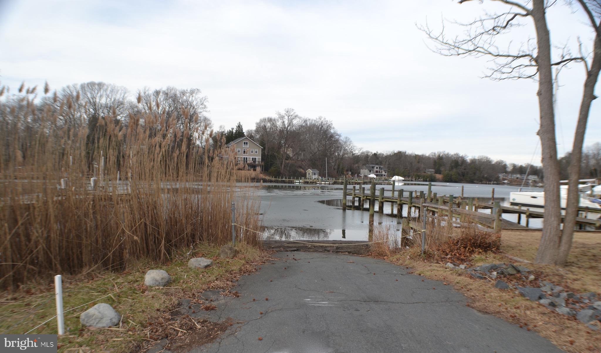 715 Hilltop Road Arnold, MD 21012 - Photo 23 of 27 Community Boat Ramp
