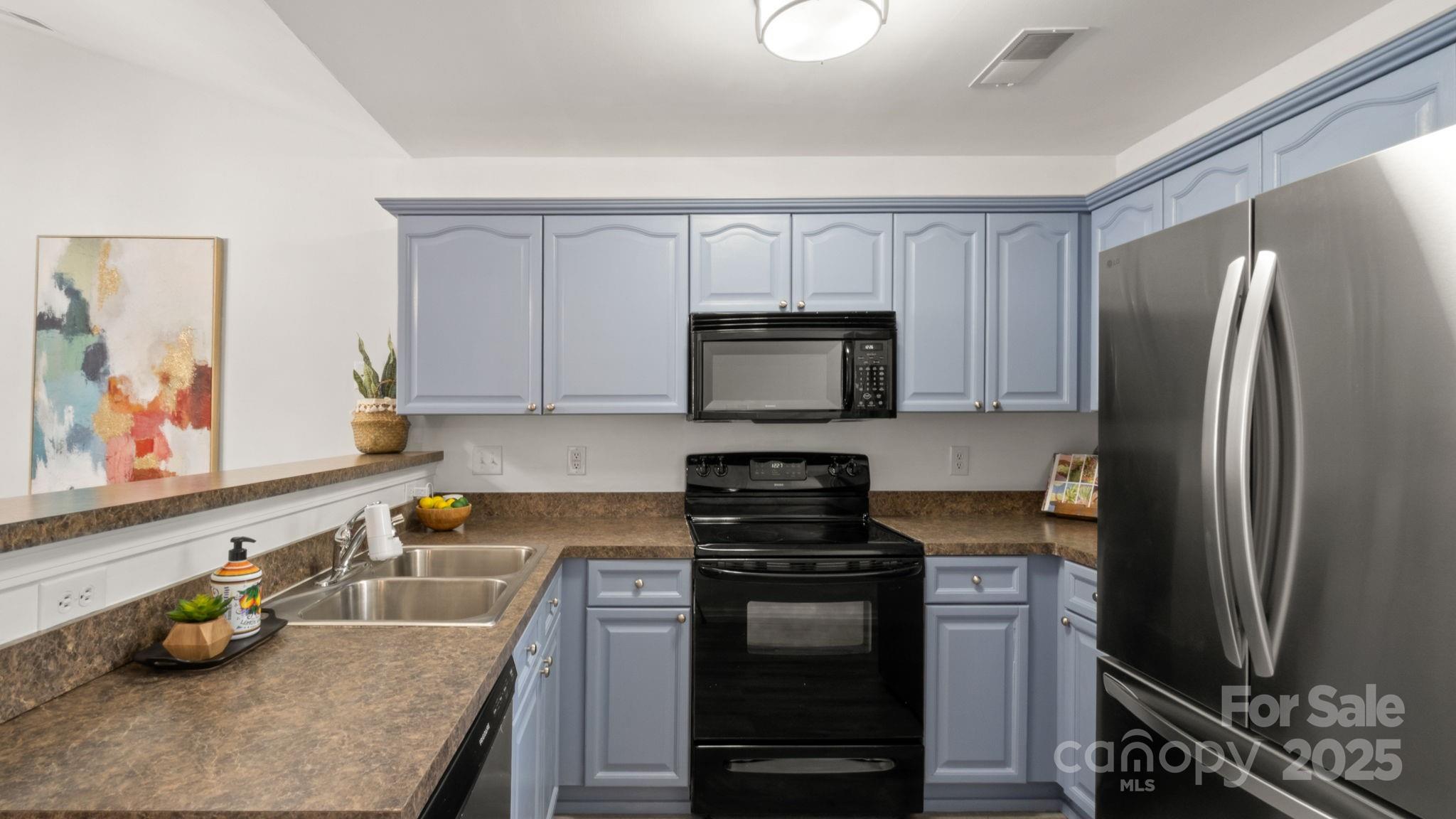 736 Waterfall Way Clover, SC 29710 - Photo 14 of 29