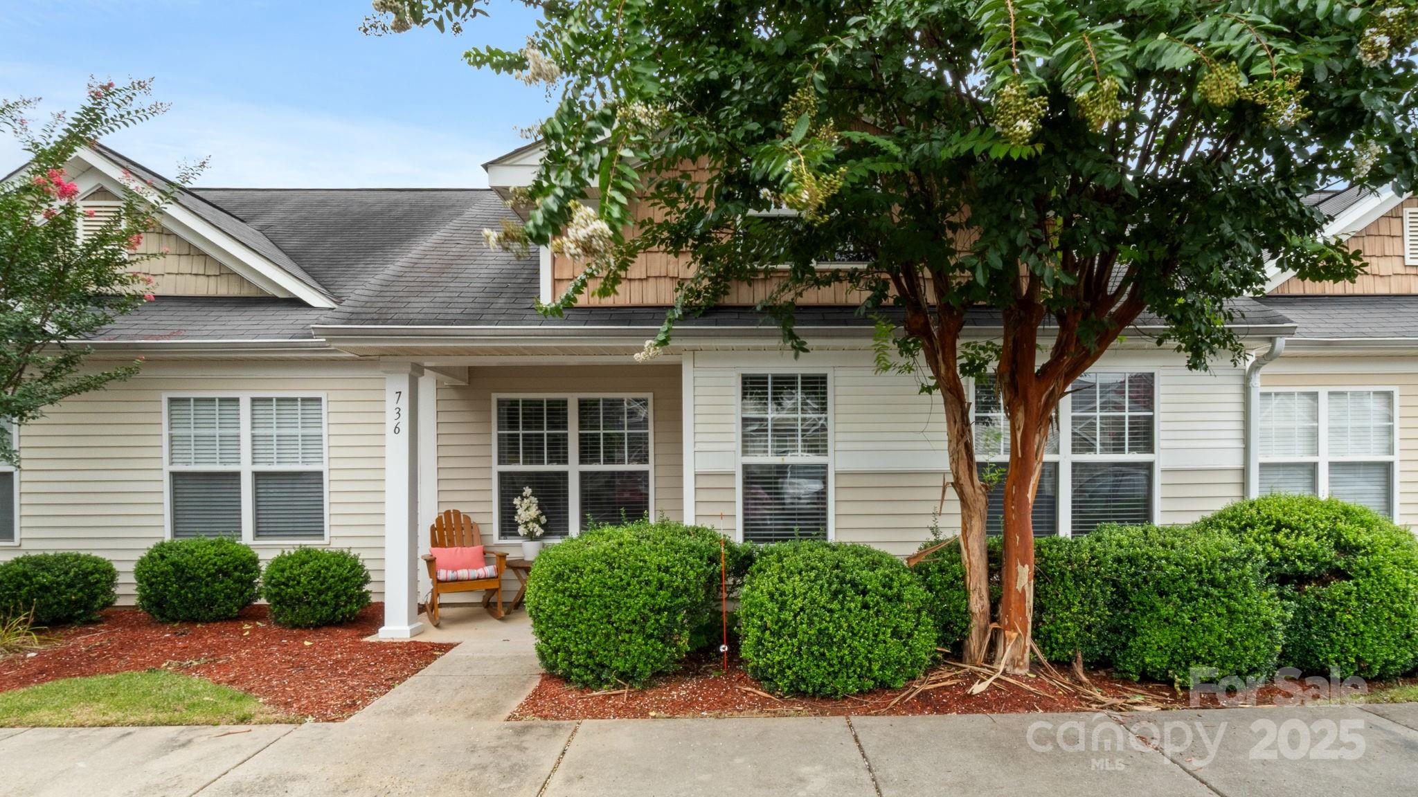 736 Waterfall Way Clover, SC 29710 - Photo 2 of 29