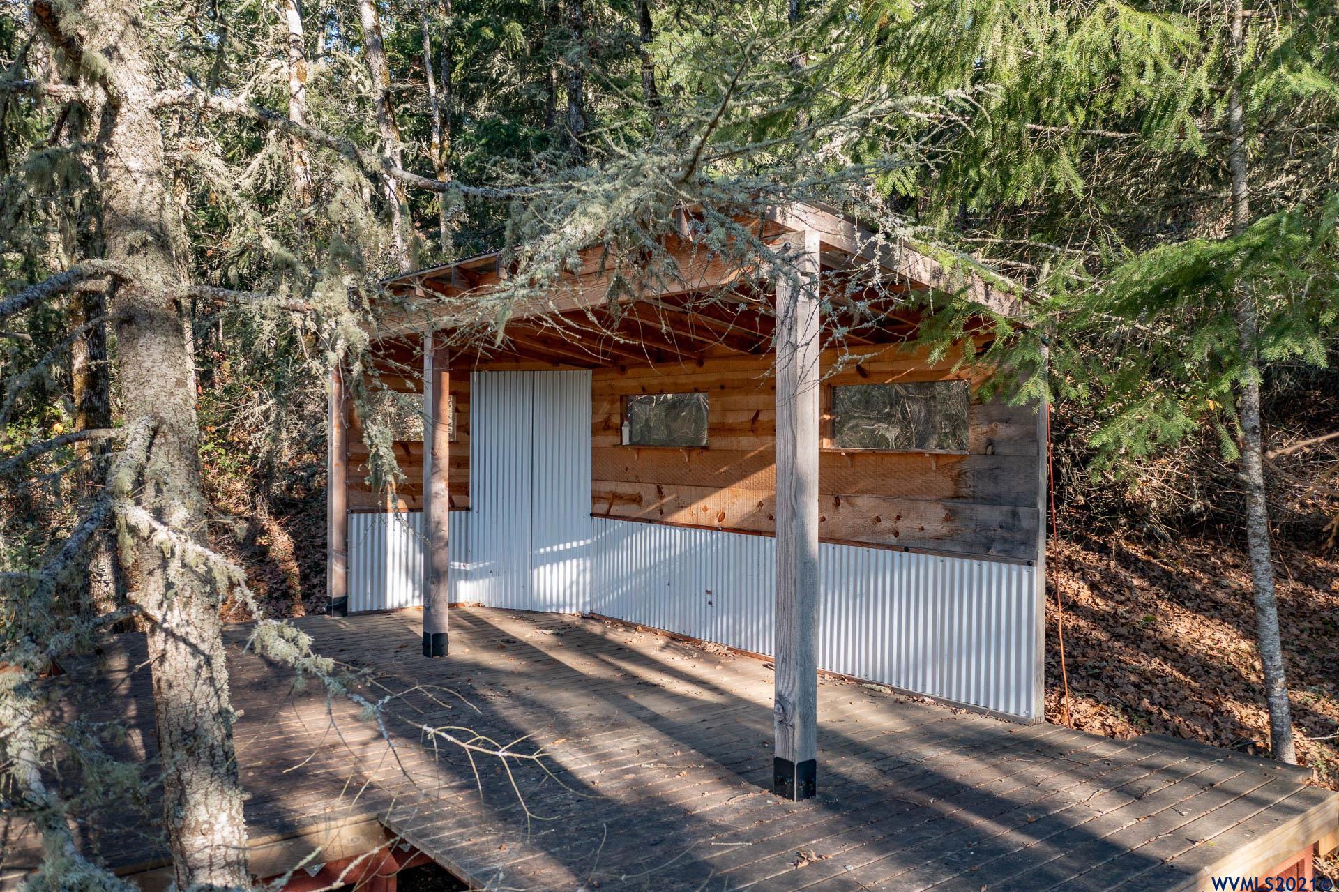 87456 Dukhobar Road Eugene, OR 97402 - Photo 12 of 41 Gallery Image 12